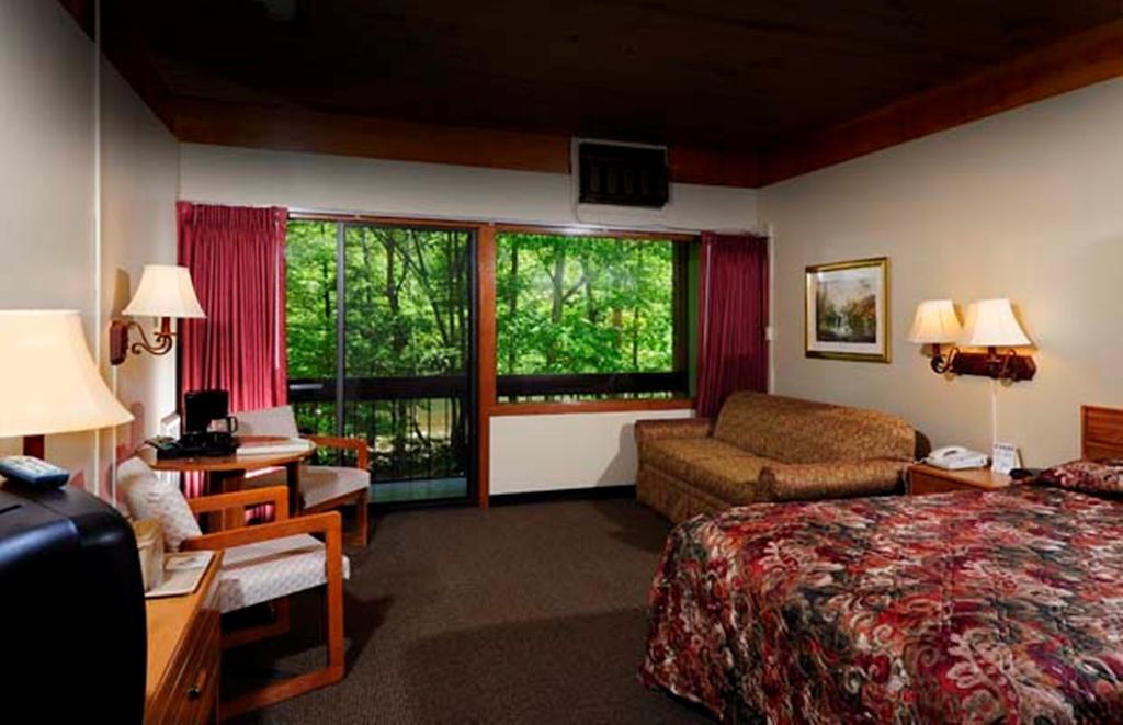 Pipestem Resort State Park Bagian luar foto