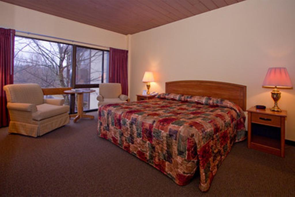 Pipestem Resort State Park Ruang foto